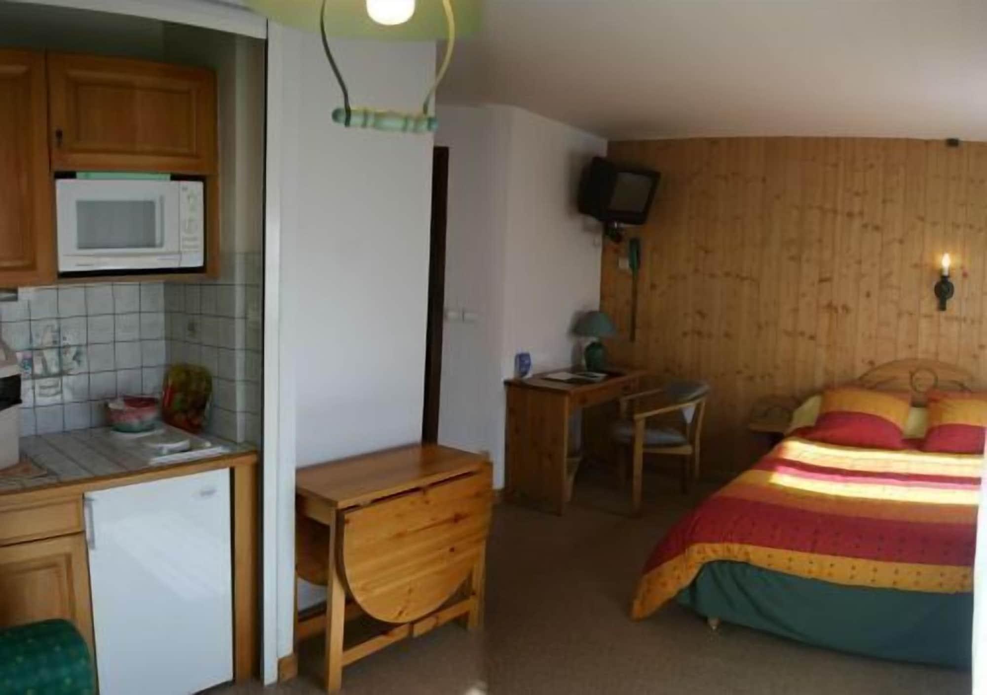 Chris-Tal Hotel Ле-Уш Екстер'єр фото