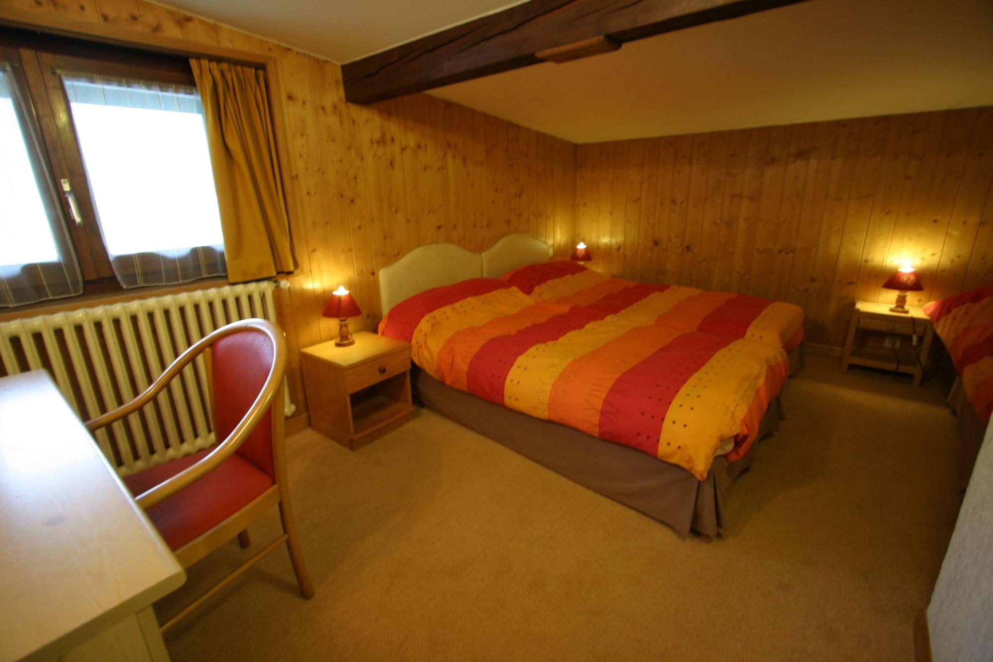 Chris-Tal Hotel Ле-Уш Екстер'єр фото