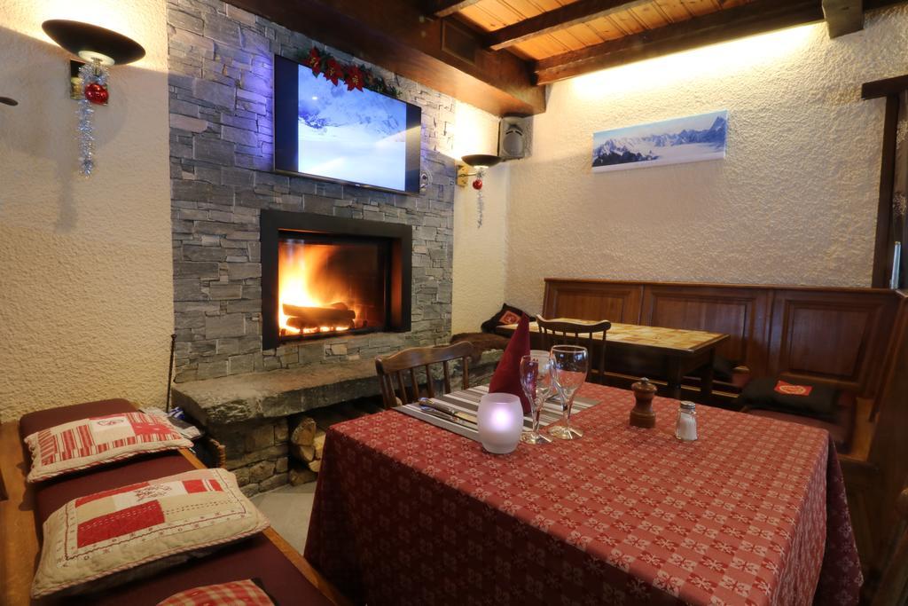 Chris-Tal Hotel Ле-Уш Екстер'єр фото